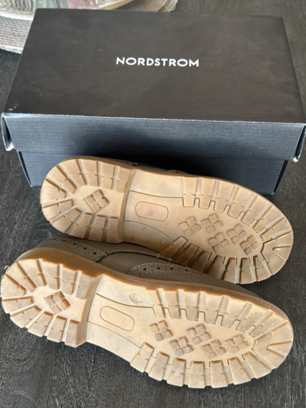 Nordstrom Brand Boys Grey Oxford Dress Shoe Size 2